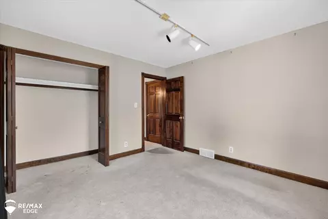 Bedroom - 8454 Wesley, Flushing, MI 48433 photo 3 of 9