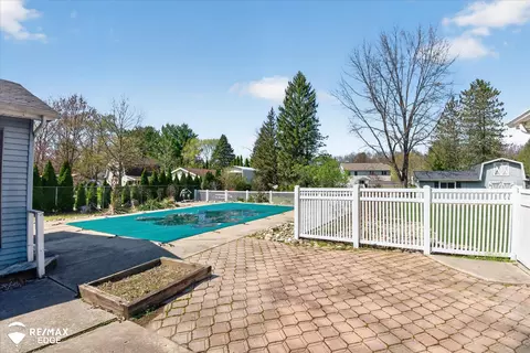 Exterior - 8454 Wesley, Flushing, MI 48433 photo 12 of 21