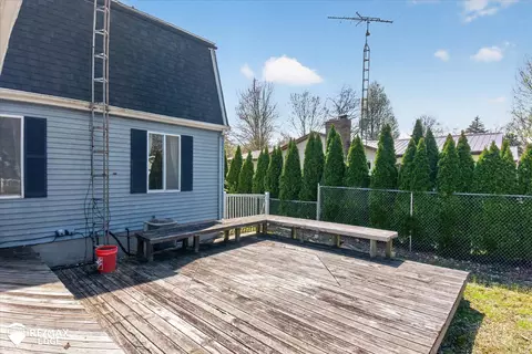 Exterior - 8454 Wesley, Flushing, MI 48433 photo 11 of 21