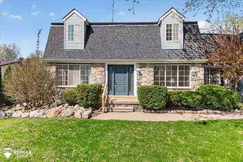 Exterior - 8454 Wesley, Flushing, MI 48433 photo 4 of 21