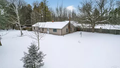 3636 E Nielson, Coleman, MI 48618