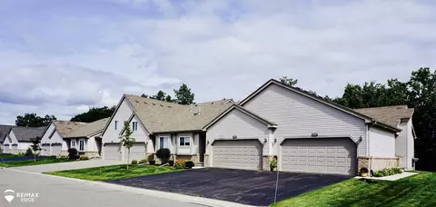 28001 Gregory, Grand Blanc, MI 48439