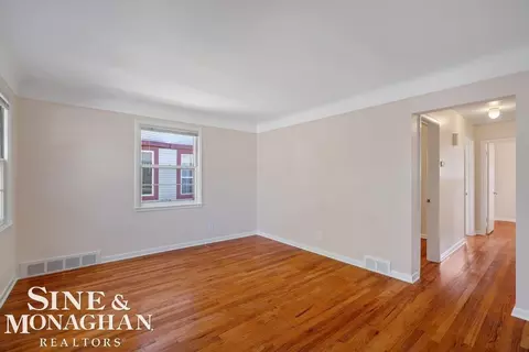 Living - 1793 Roslyn, Grosse Pointe Woods, MI 48236 photo 1 of 3