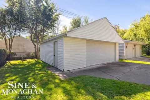 Other - 1793 Roslyn, Grosse Pointe Woods, MI 48236 photo 17 of 18