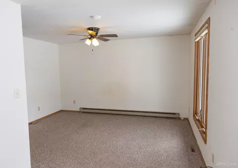 Living - 1485 S Westwood, Ishpeming, MI 49849 photo 9 of 9