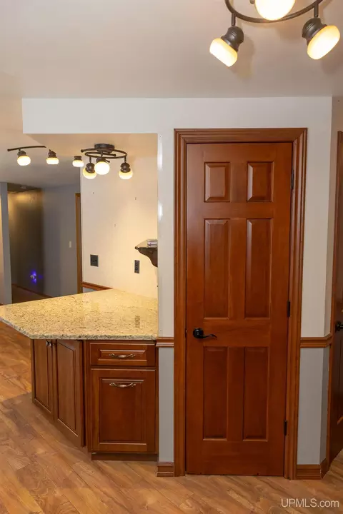 Kitchen - 1485 S Westwood, Ishpeming, MI 49849 photo 6 of 8