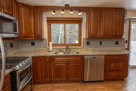 Kitchen - 1485 S Westwood, Ishpeming, MI 49849 photo 1 of 8