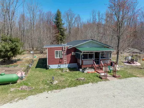 N290 N North Round Lake, Wetmore, MI 49895