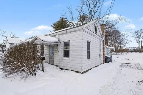 449 W W Fry, Berrien Springs, MI 49103