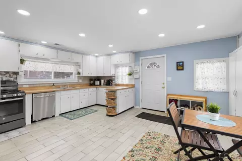 Kitchen - 231 S Main, Britton, MI 49229 photo 1 of 5