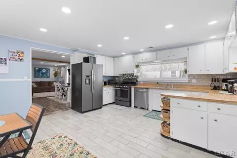 Kitchen - 231 S Main, Britton, MI 49229 photo 2 of 5
