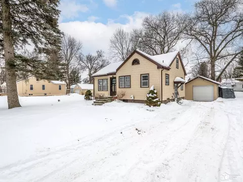 Exterior - 870 Bryant, Jackson, MI 49202 photo 9 of 9