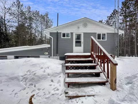 Exterior - 4023 1375, Escanaba, MI 49829 photo 3 of 5