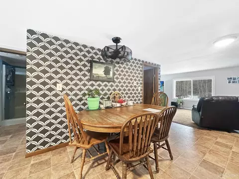 Dining - 4023 1375, Escanaba, MI 49829 photo 1 of 1