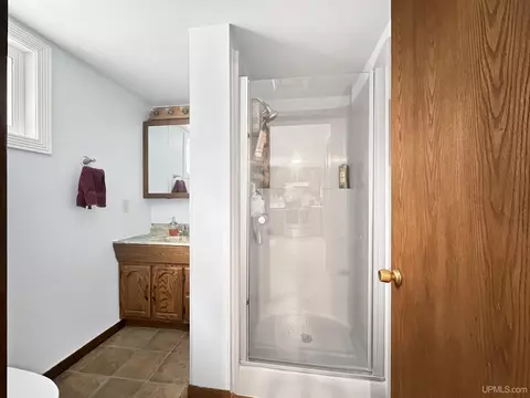Bath - 4023 1375, Escanaba, MI 49829 photo 2 of 2