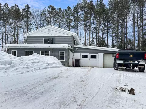 4023 1375, Escanaba, MI 49829