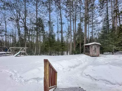 Exterior - 4023 1375, Escanaba, MI 49829 photo 5 of 5