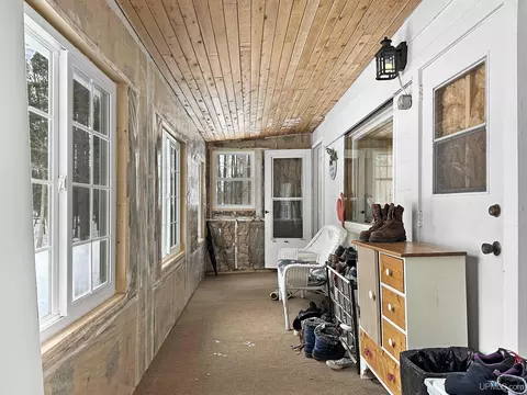 Exterior - 4023 1375, Escanaba, MI 49829 photo 2 of 5
