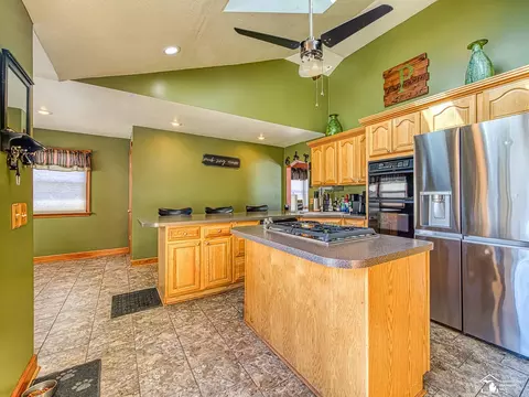Kitchen - 616 Cole, Monroe, MI 48162 photo 3 of 4