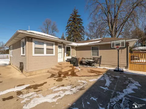 Exterior - 616 Cole, Monroe, MI 48162 photo 4 of 9