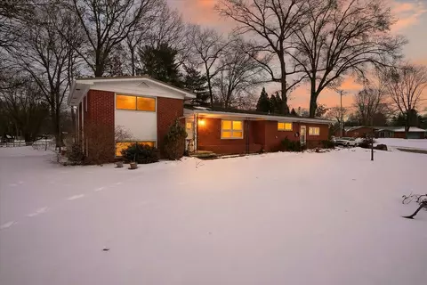 410 W Maple, Saint Charles, MI 48655