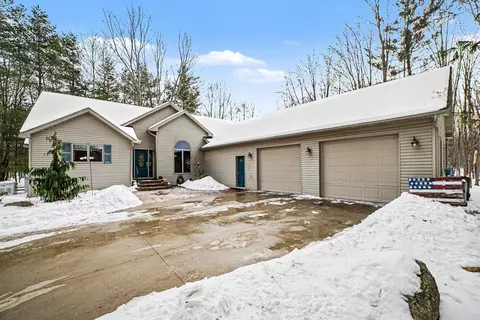3177 W Walter, Coleman, MI 48618