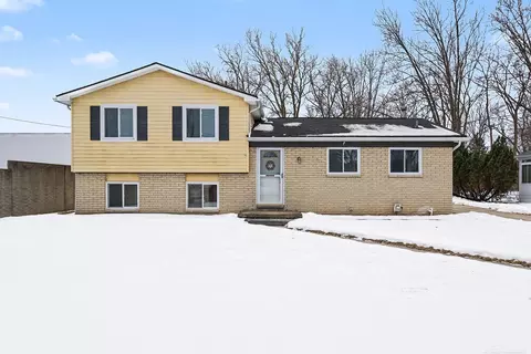 968 Trombley, Troy, MI 48083