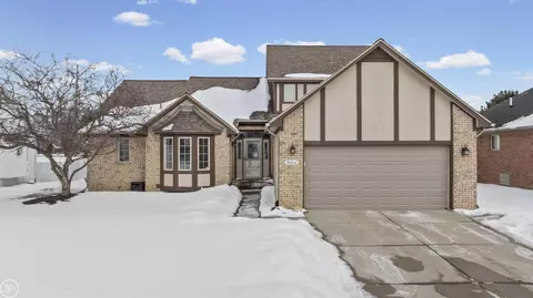 50912 Alden, Macomb, MI 48044