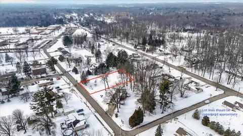 434 W Maple, Saint Charles, MI 48655