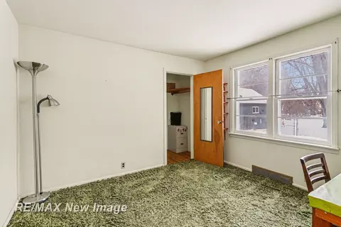 Bedroom - 540 S Hemlock, Hemlock, MI 48626 photo 6 of 6