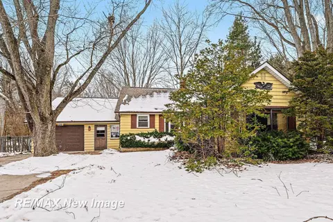 540 S Hemlock, Hemlock, MI 48626