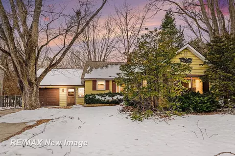 Exterior - 540 S Hemlock, Hemlock, MI 48626 photo 2 of 6