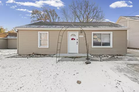8390 Millis Rd, Shelby Township, MI 48317