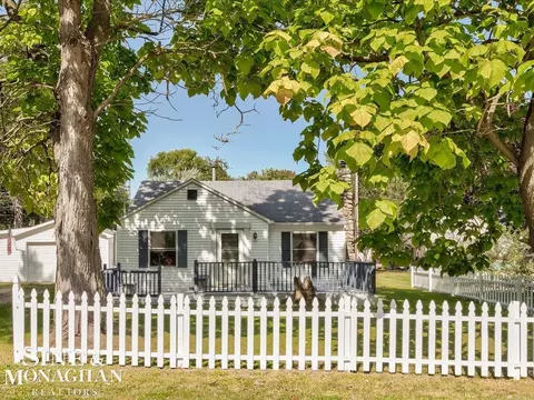 7205 Dogwood, Lexington, MI 48450