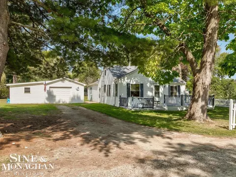 7205 Dogwood, Lexington, MI 48450