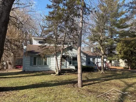 1450 Timothy, Saginaw, MI 48638