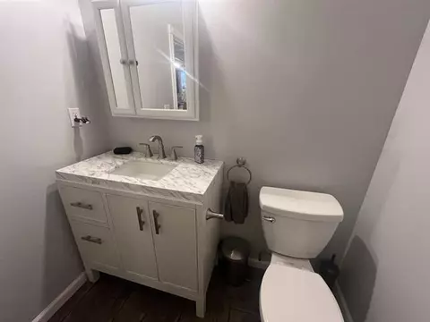 Bath - 810 E Arnold Lk, Harrison, MI 48625 photo 3 of 7
