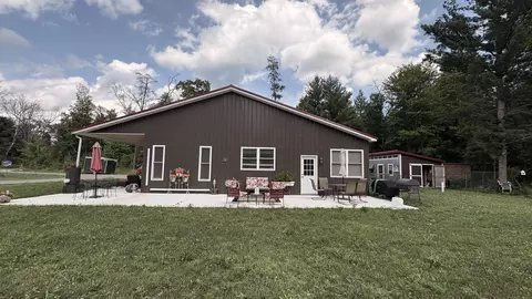 Exterior - 810 E Arnold Lk, Harrison, MI 48625 photo 6 of 7