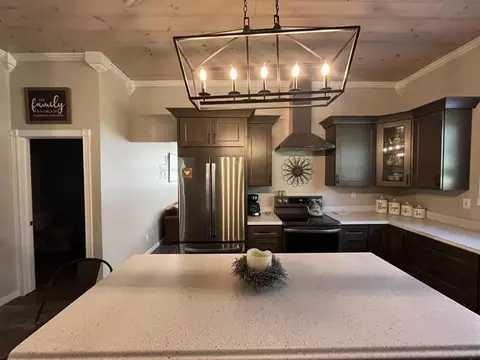 Kitchen - 810 E Arnold Lk, Harrison, MI 48625 photo 1 of 5