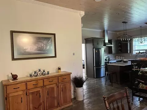 Entry Way - 810 E Arnold Lk, Harrison, MI 48625 photo 1 of 5