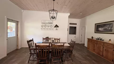 Dining - 810 E Arnold Lk, Harrison, MI 48625 photo 2 of 3