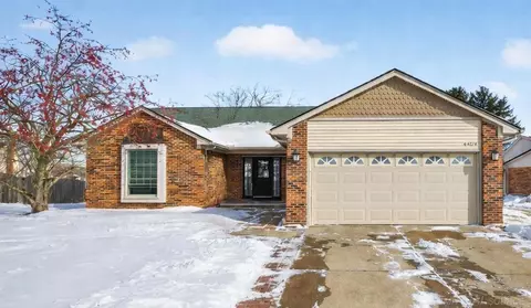 44174 Rivergate, Clinton Township, MI 48038