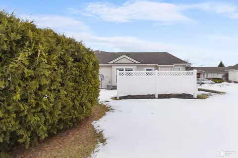 2416 Sutton, Temperance, MI 48182 photo 24