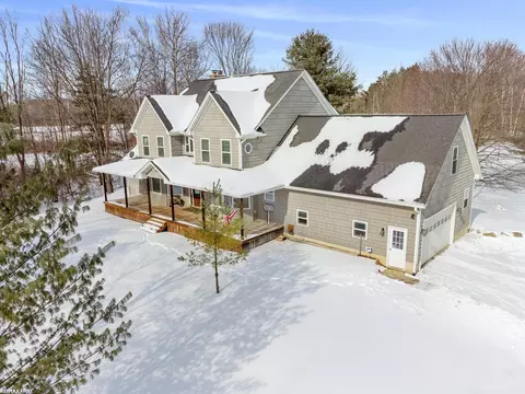 6776 Ravenswood, Smiths Creek, MI 48074