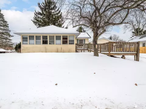 317 Lockwood, Jackson, MI 49203