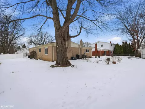 1291 Ashley, Troy, MI 48085 photo 8