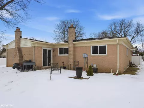1291 Ashley, Troy, MI 48085 photo 4