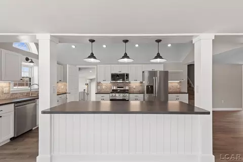 Kitchen - 4730 Munger, Tipton, MI 49287 photo 2 of 4