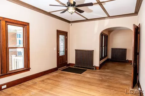 Living - 169 Park, Adrian, MI 49221 photo 3 of 4