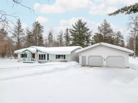 6084 Little Portage Lk, Land O Lakes T-wi, WI 54540